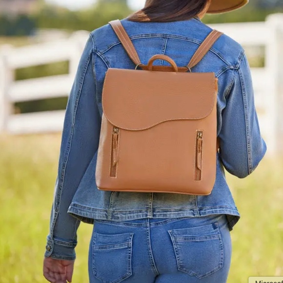 Oughton Paddock Convertible Backpack - Picture 11 of 16